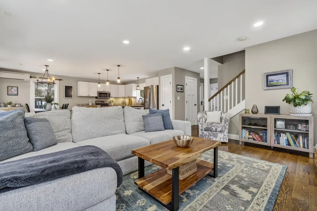 11 Christy Road Portland ME 04103