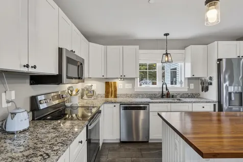 11 Christy Road Portland ME 04103