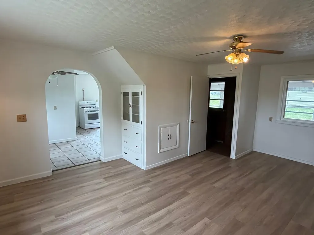 1299 Main Street Washburn ME 04786