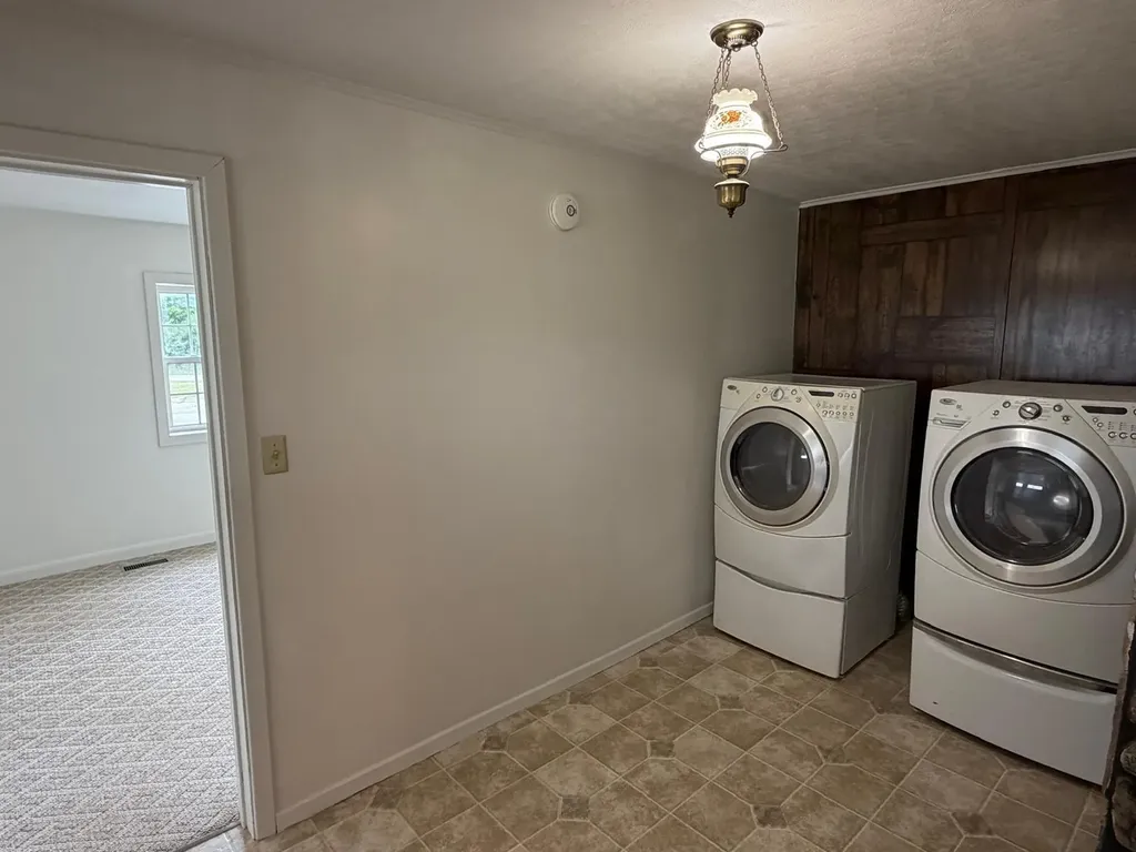 1299 Main Street Washburn ME 04786
