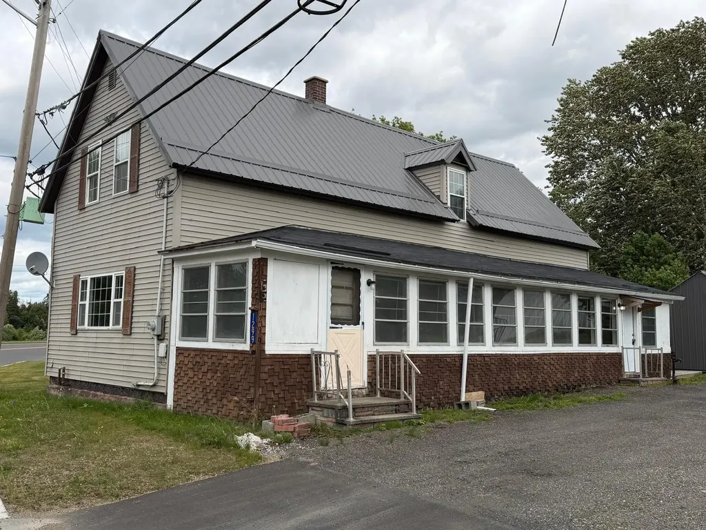 1299 Main Street Washburn ME 04786