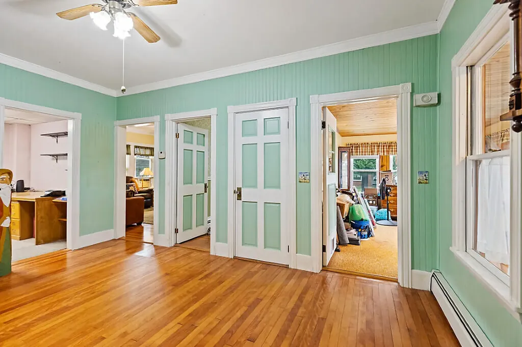 31 Hussey Road Albion ME 04910