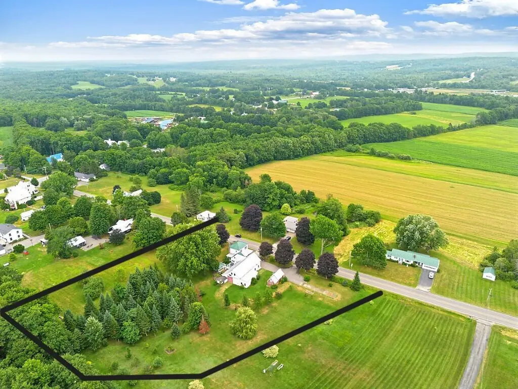 31 Hussey Road Albion ME 04910