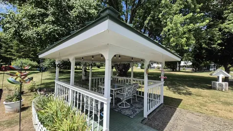 31 Hussey Road Albion ME 04910