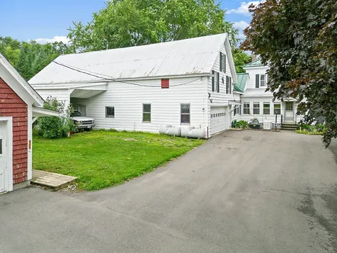 31 Hussey Road Albion ME 04910