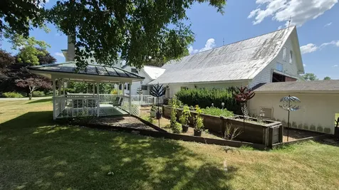 31 Hussey Road Albion ME 04910