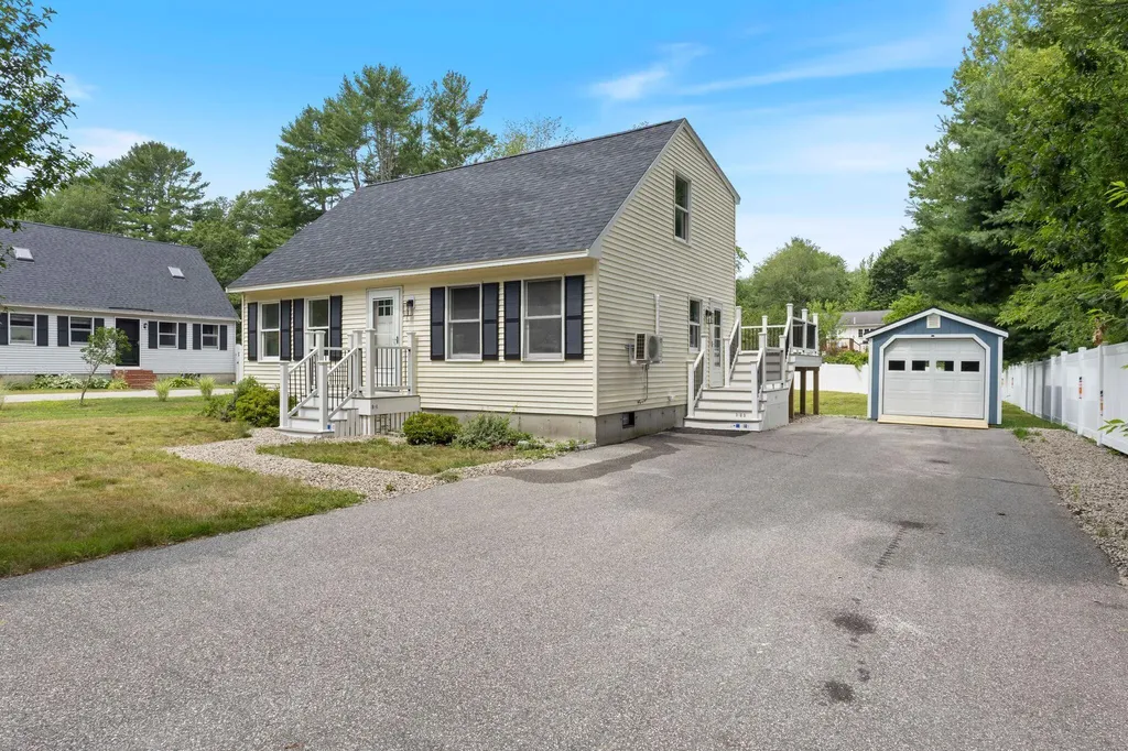 16 Boundary Way Kennebunk ME 04043