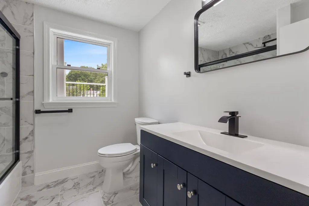 16 Boundary Way Kennebunk ME 04043