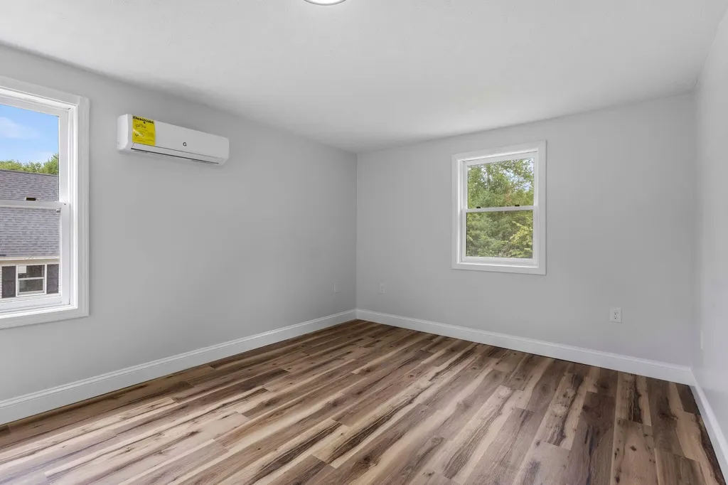 16 Boundary Way Kennebunk ME 04043