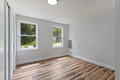 16 Boundary Way Kennebunk ME 04043