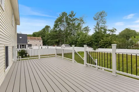 16 Boundary Way Kennebunk ME 04043