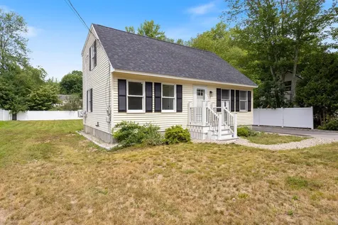 16 Boundary Way Kennebunk ME 04043