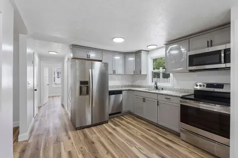 16 Boundary Way Kennebunk ME 04043