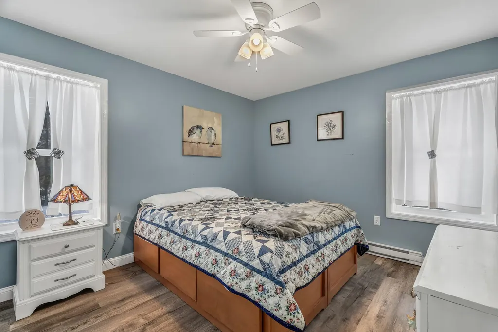 291 White Point Estates Road Lincoln ME 04457
