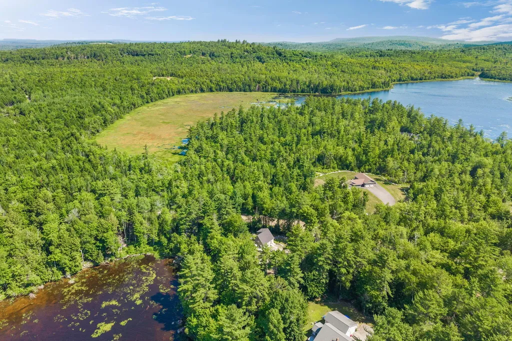 291 White Point Estates Road Lincoln ME 04457