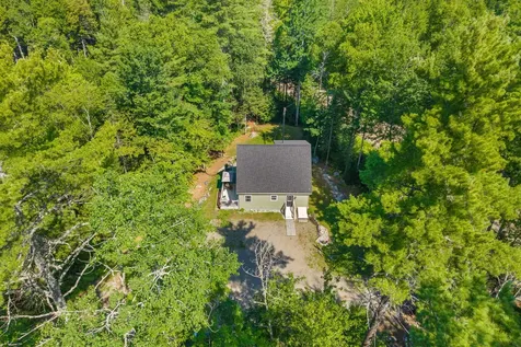 291 White Point Estates Road Lincoln ME 04457