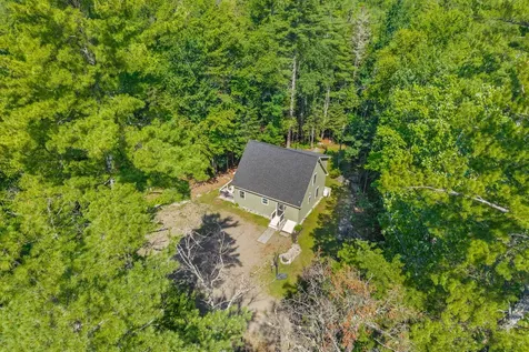 291 White Point Estates Road Lincoln ME 04457