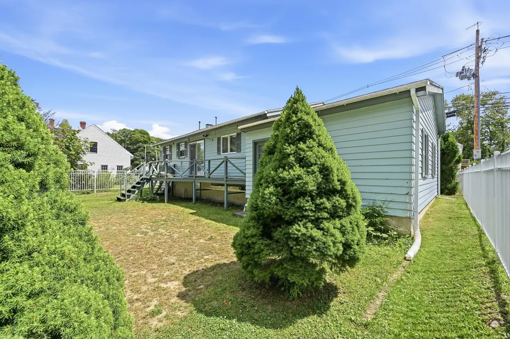19 Richardson Street Bath ME 04530