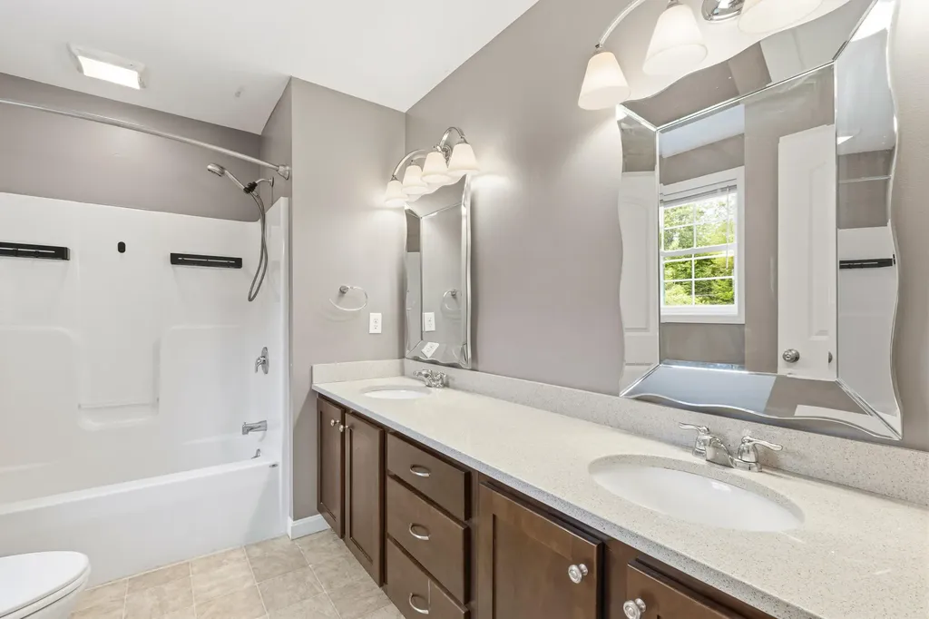 21 Blanchard Road Lebanon ME 04027