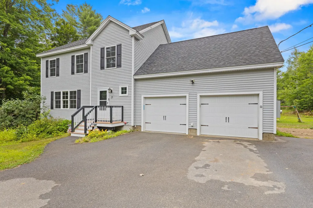 21 Blanchard Road Lebanon ME 04027