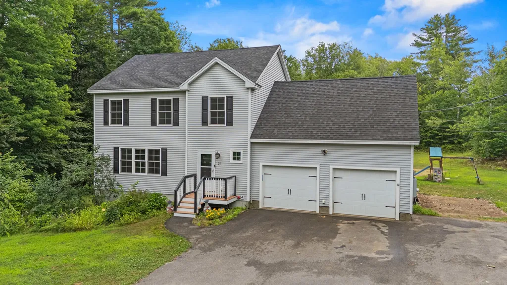 21 Blanchard Road Lebanon ME 04027