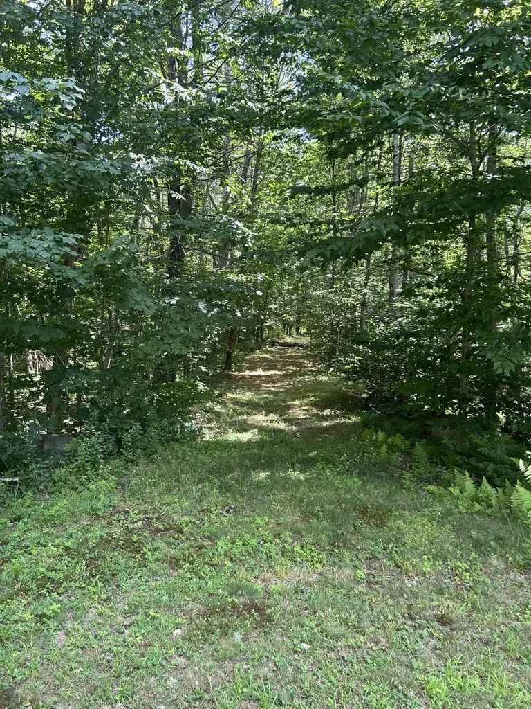 21 Blanchard Road Lebanon ME 04027
