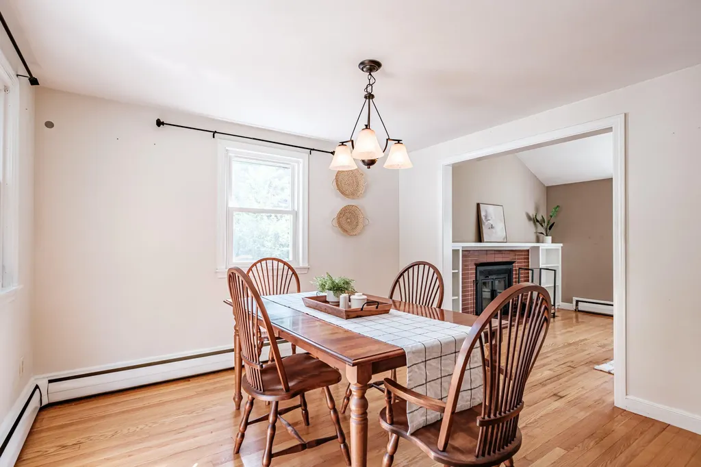 20 Ludlow Terrace Portland ME 04102