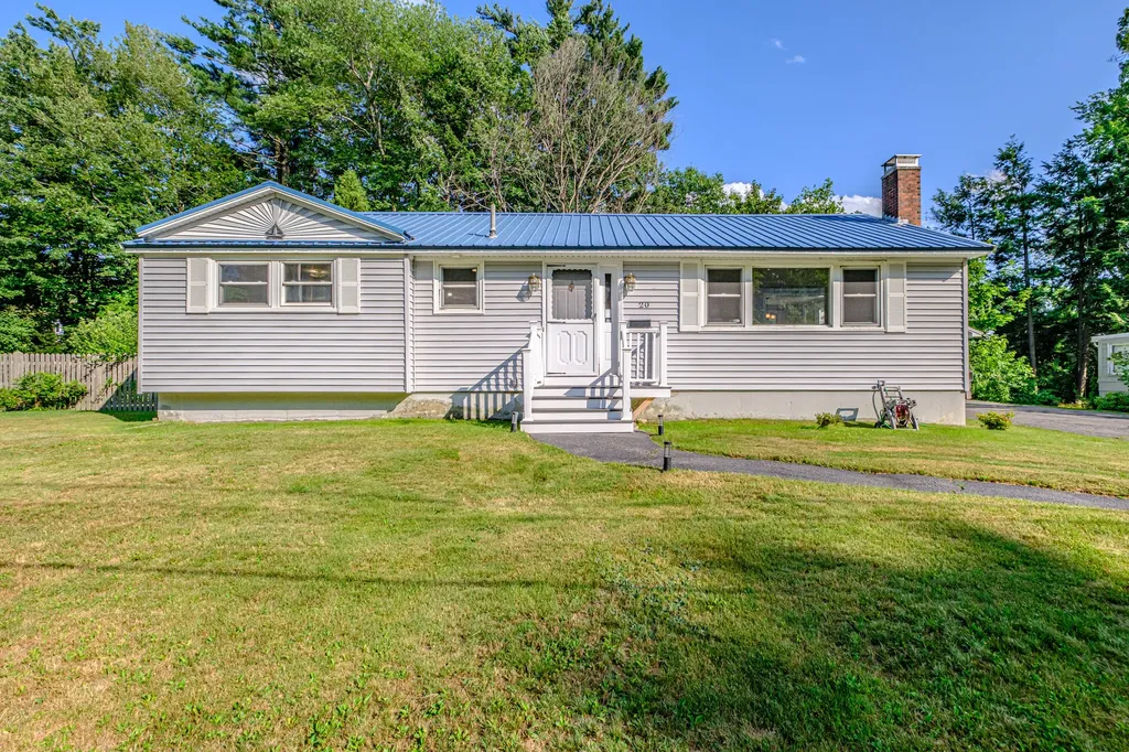 20 Ludlow Terrace Portland ME 04102