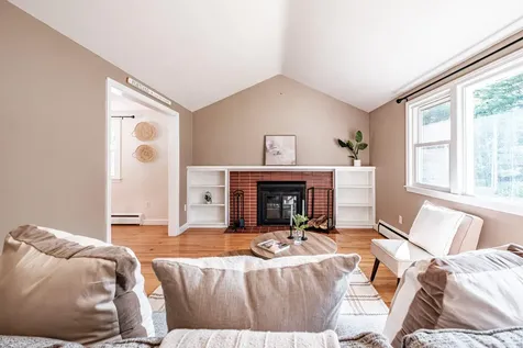 20 Ludlow Terrace Portland ME 04102