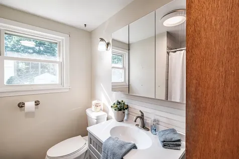 20 Ludlow Terrace Portland ME 04102