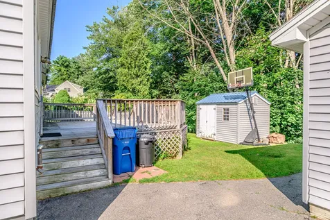 20 Ludlow Terrace Portland ME 04102