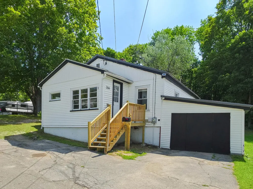 266 Lincoln Street Pittsfield ME 04967