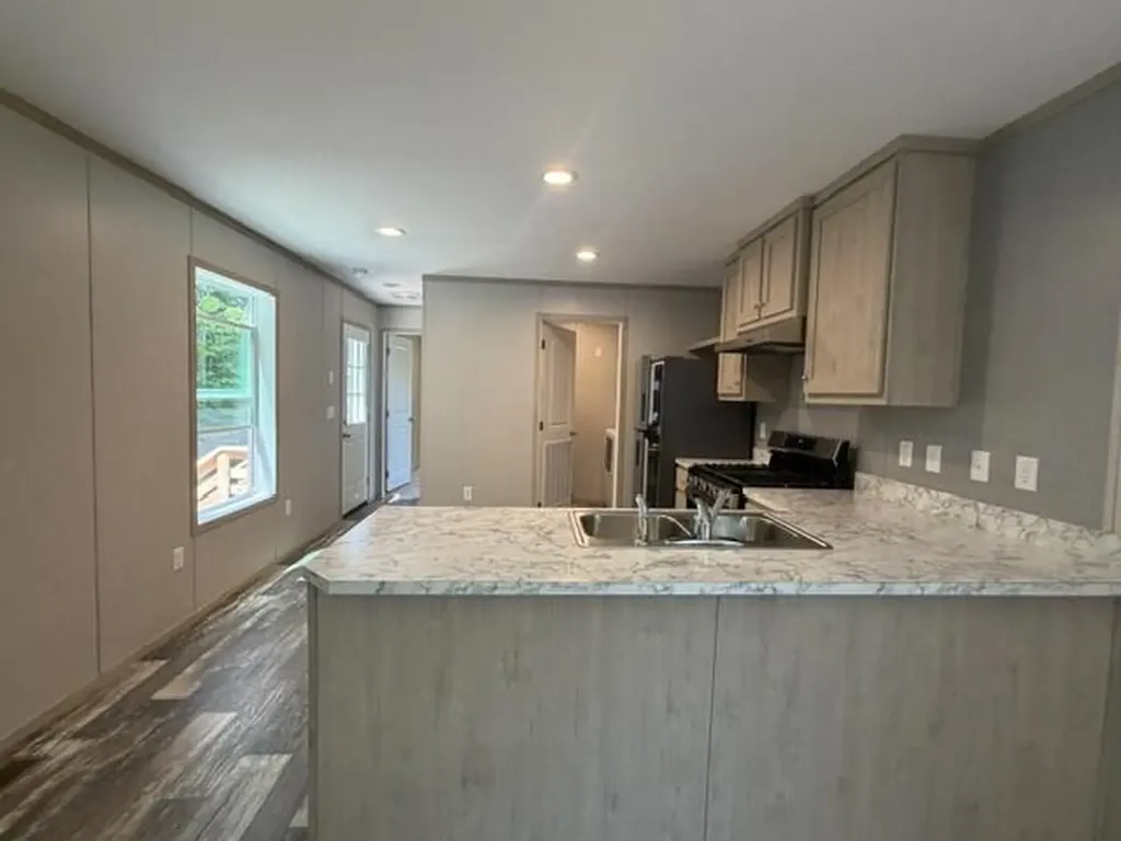 17 Bay Woods Road Bristol ME 04539