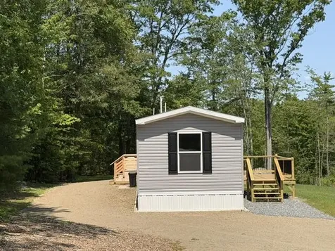 17 Bay Woods Road Bristol ME 04539