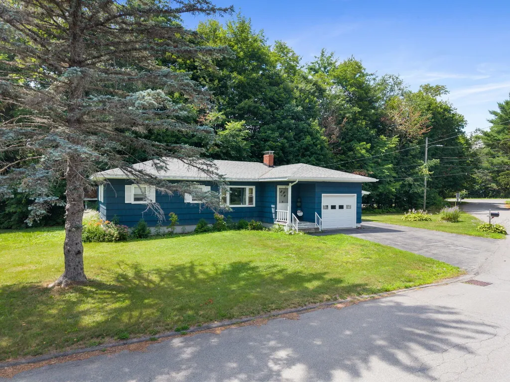 11 Arbor Drive Veazie ME 04401