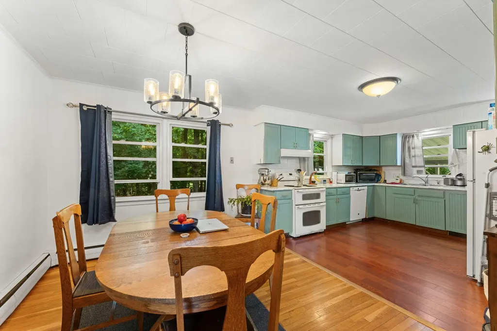 11 Arbor Drive Veazie ME 04401