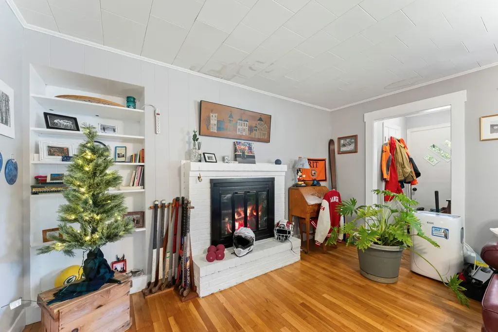 11 Arbor Drive Veazie ME 04401