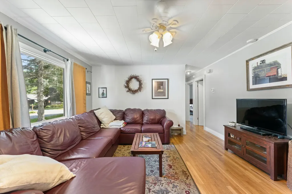 11 Arbor Drive Veazie ME 04401