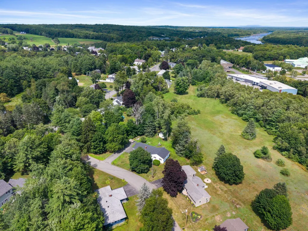 11 Arbor Drive Veazie ME 04401