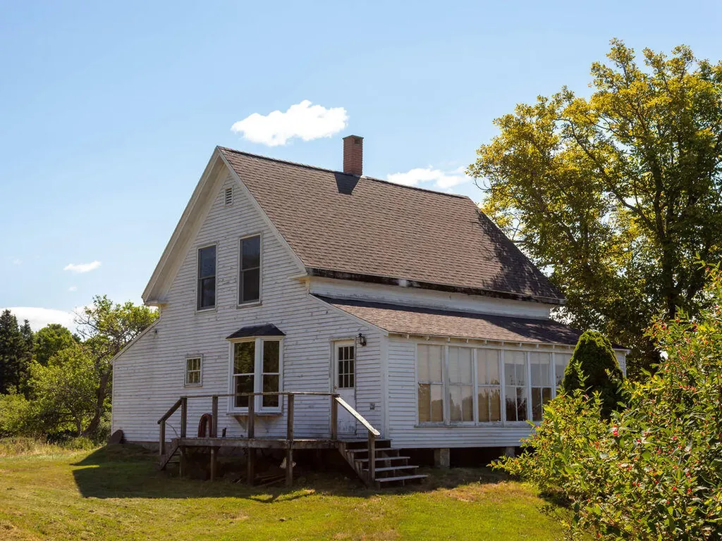 60 Pequot Road Vinalhaven ME 04863