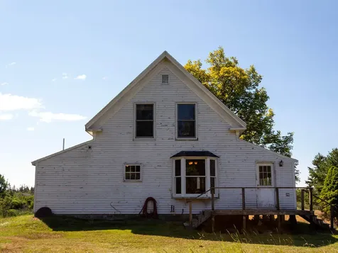 60 Pequot Road Vinalhaven ME 04863
