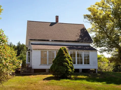 60 Pequot Road Vinalhaven ME 04863