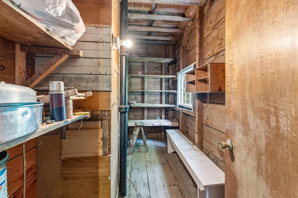 24 Old Route One Waldoboro ME 04572