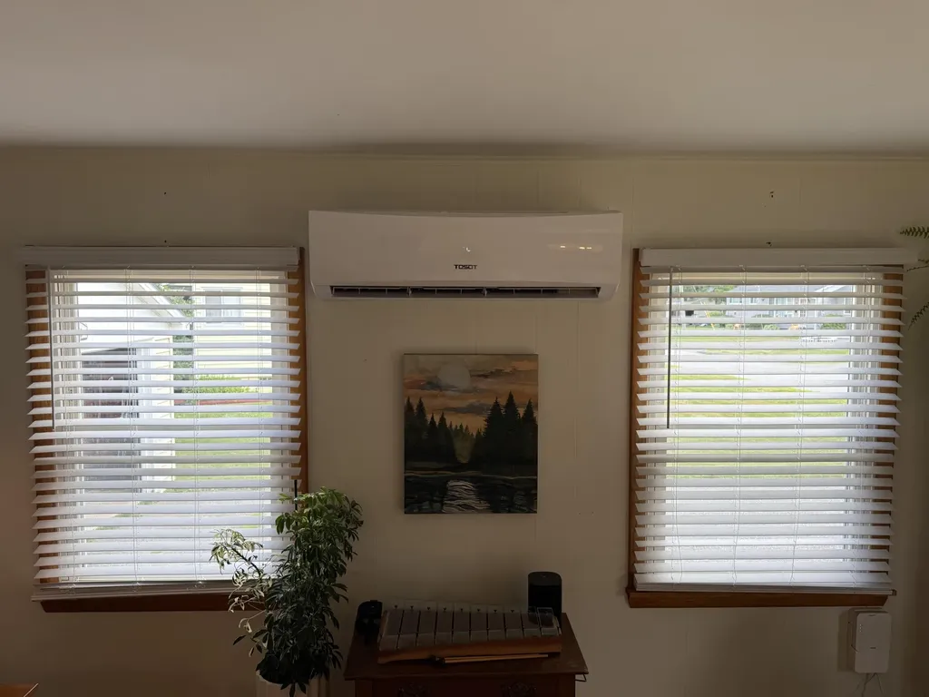 23 Gilbert Street Orono ME 04473