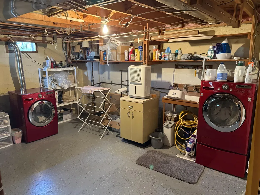 23 Gilbert Street Orono ME 04473