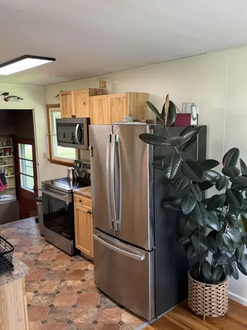 23 Gilbert Street Orono ME 04473