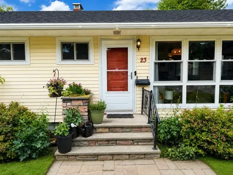 23 Gilbert Street Orono ME 04473