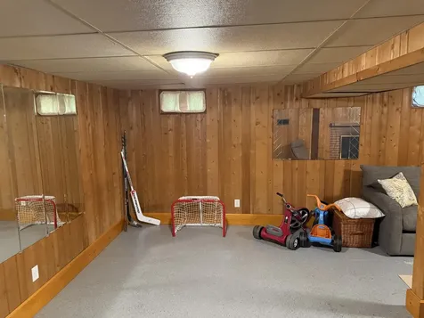 23 Gilbert Street Orono ME 04473