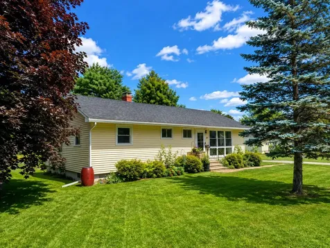23 Gilbert Street Orono ME 04473