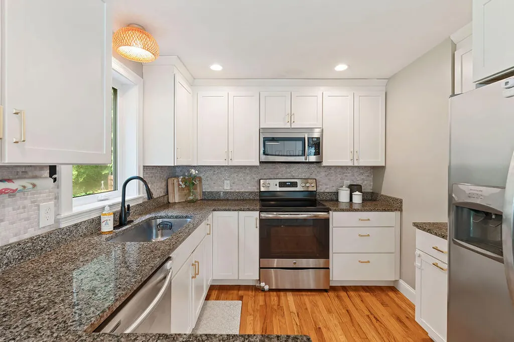 42 Dc Drive Eliot ME 03903